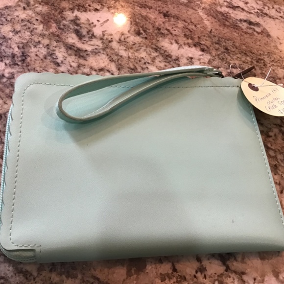 Clutch - Picture 8 of 8